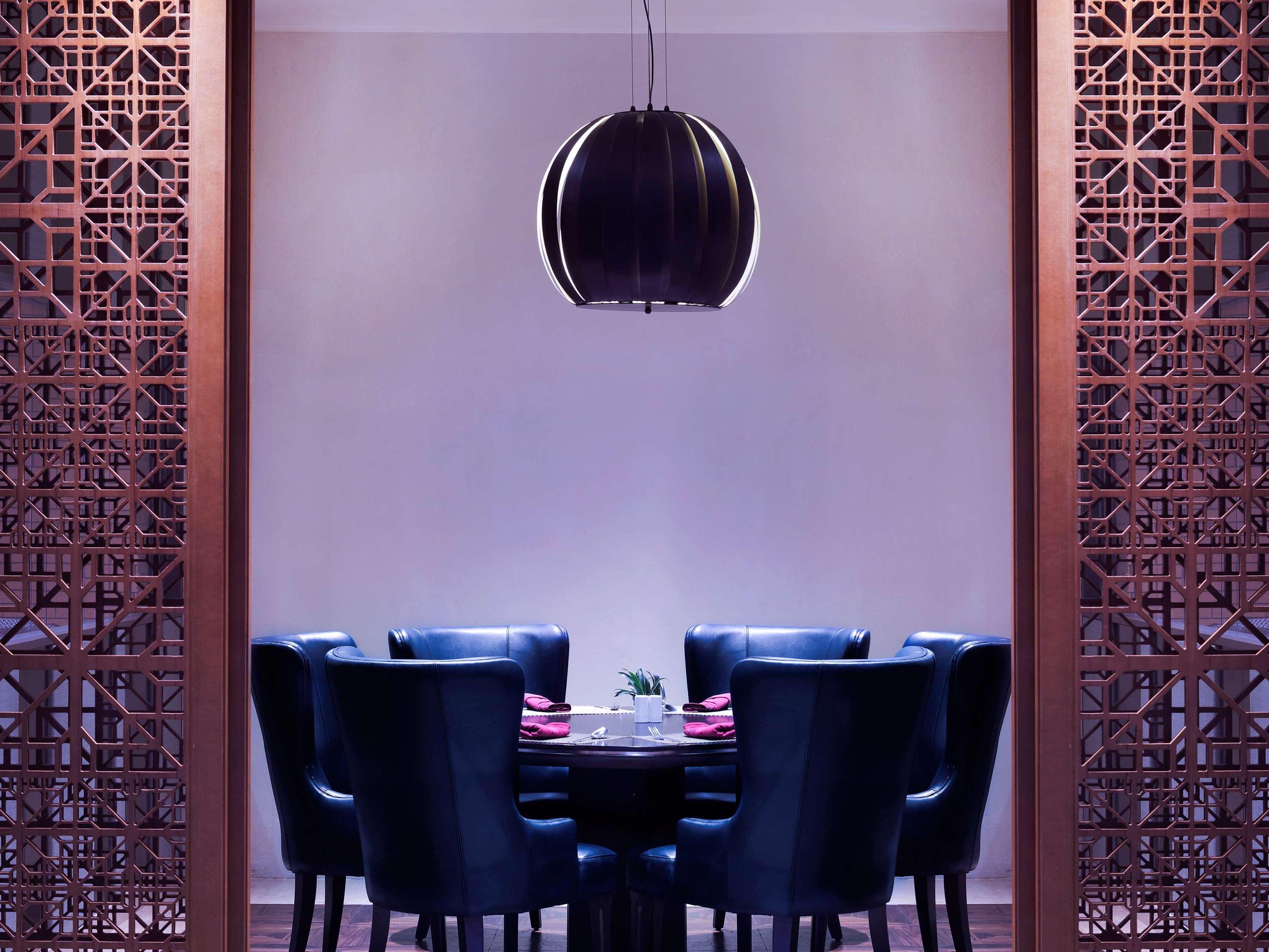 Grand Mercure Angkasa 5* Medan